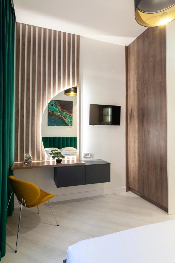 Зелені Апартаменти Біля Оперного Театру Flat In The City Center Lviv Kültér fotó